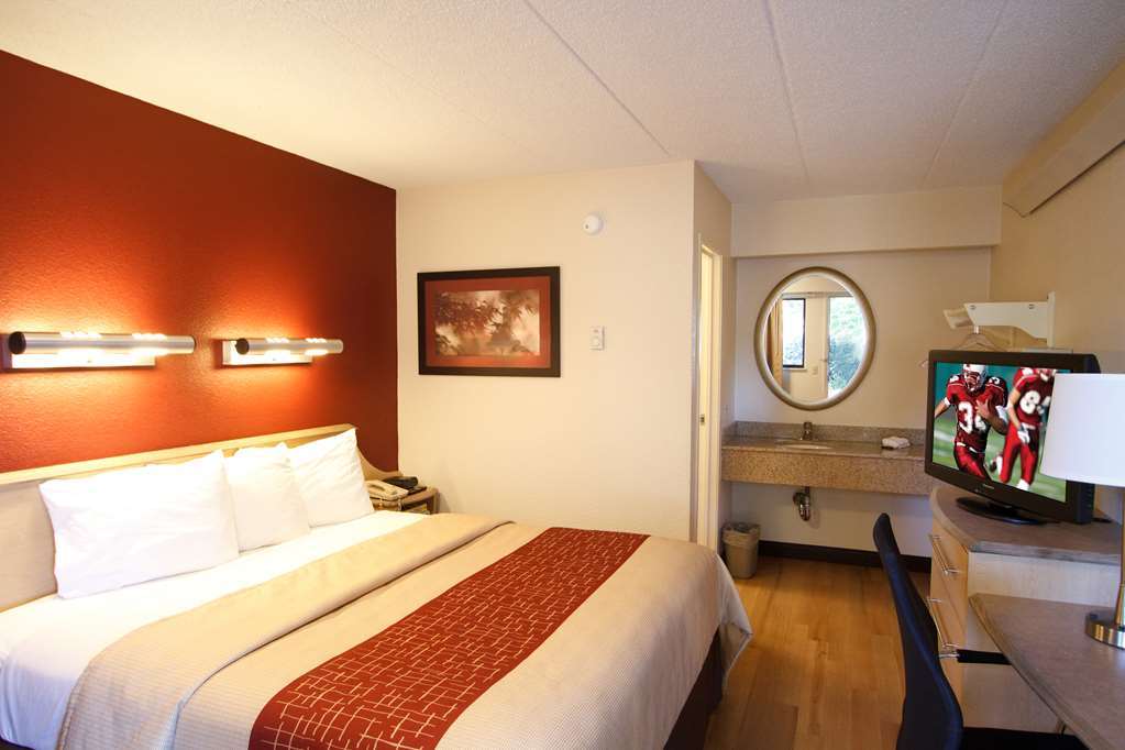 Red Roof Inn Fairmont Oda fotoğraf